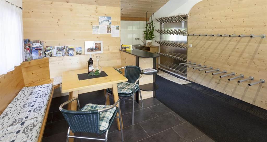 Gaestehaus Fitsch - Ferienwohnung In Silbertal Exterior photo
